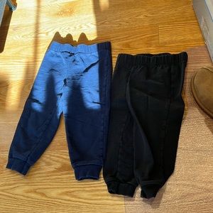 Carters 24 months navy and black pants set